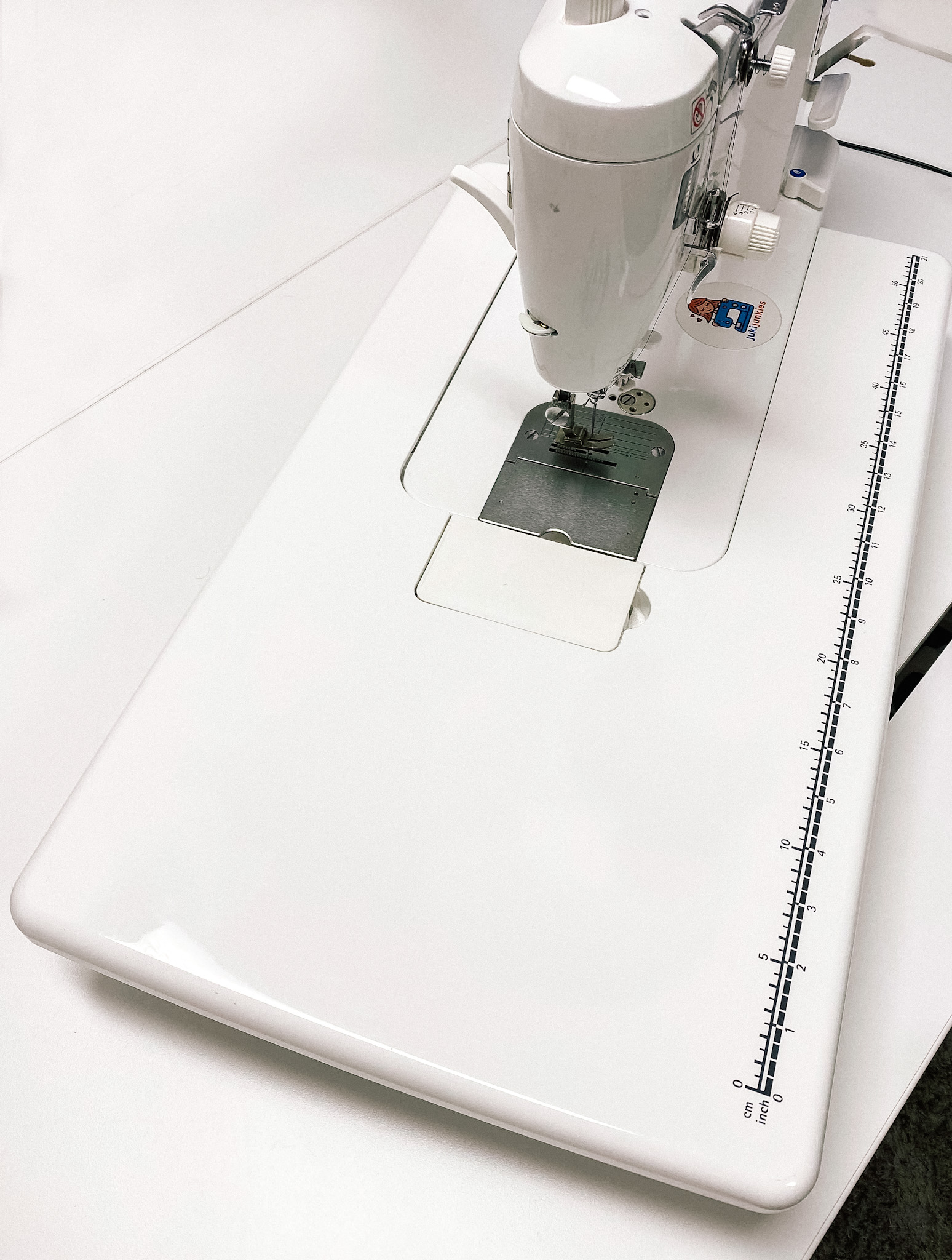 10 Juki Sewing Machine M Size Aluminum Bobbins with Slot #107-23609